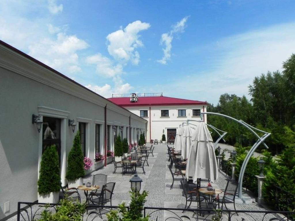 Willa Zagorze Okuniew Exterior foto